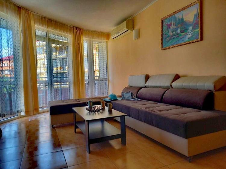 Central Plaza Apartment Sunny Beach Buitenkant foto